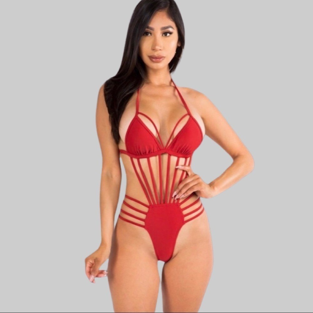 NWT Yira Monokini Cage Strappy Cutout One Piece Swimsuit Red Sexy Baddie Size S